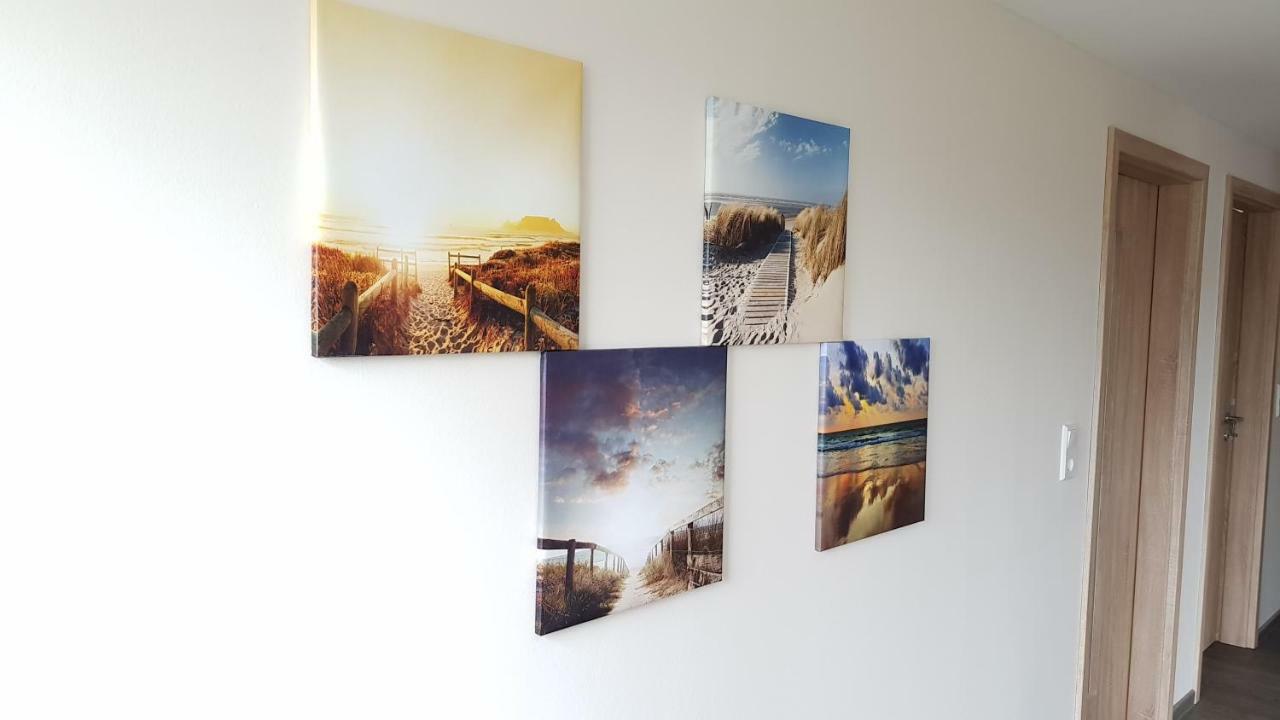 Ferienwohnung Utkiek Ауріх Екстер'єр фото