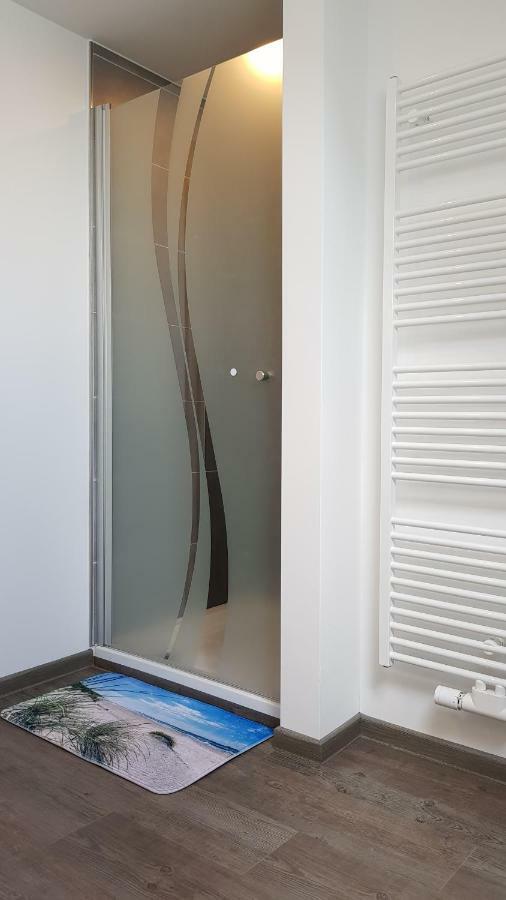 Ferienwohnung Utkiek Ауріх Екстер'єр фото